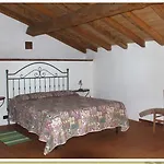 Appartamento Codavolpe Giardino Di Tea